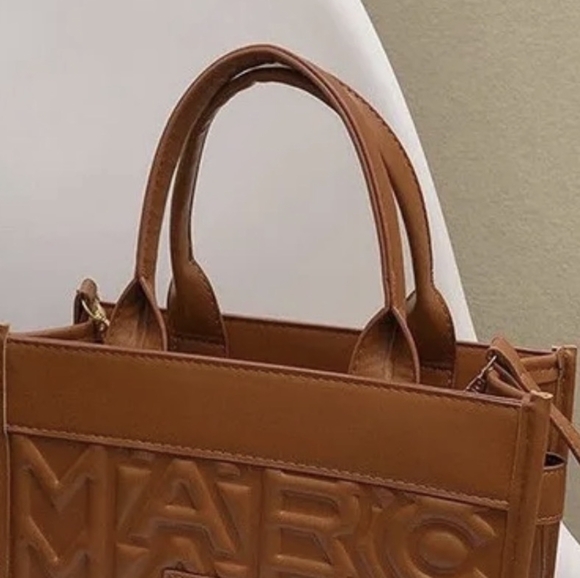 New Marc Jacobs The Tote Bag Monogram Brown Medium Handbag Purse - Picture 2 of 3